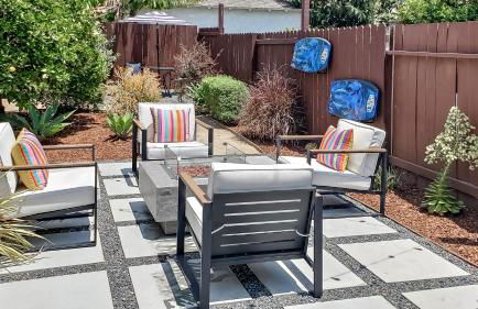 Top Location Walk to Dining, Shops & Near Beach CC E - Photo 14