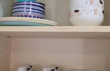 Entire 2br 2ba hilltop view home Sleeps 8 pets 4 acres Jacuzzi Central AC Kingbeds Office Free WiFi Parking Full Kitchen Refrigerator Washer Dryer Furnished Three 3 Large Sunset Dining Patios Grill Stovetop Oven Hiking Wildlife Firepit Quiet very Secluded - Foto 45