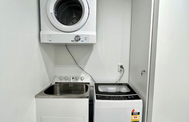 6 on Adams - Foto 74