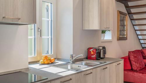 Luxury 2BR w/ River Castle View in Borgo Valsugana - Foto 4, stove, toaster