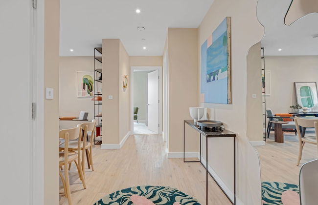 Stunning Two-bedroom Apartment With a Balcony - Foto 23