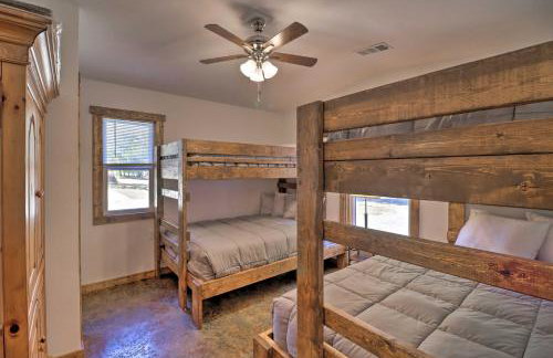 Riverfront Heaven on the White with Covered Patio! - Foto 25