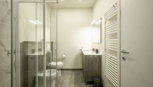 College Suites - Photo 4