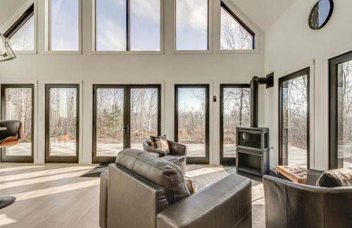 2 Mi to Lutsen Mtns Modern Cabin with Fire Pit! - Foto 2