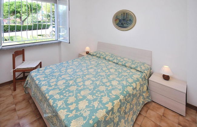 Holiday Flat With Balcony in Ceriale - Foto 3