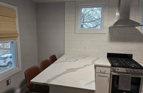 Stylish Modern Studio in Vibrant Walker's Point - Foto 2