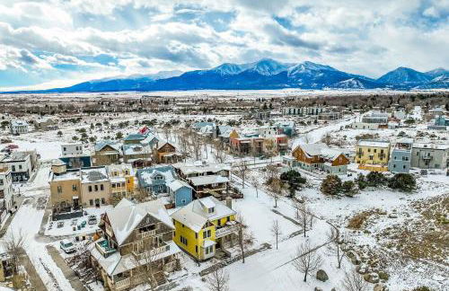 Swift Landing Steps from River & Local Hotspots - Foto 62