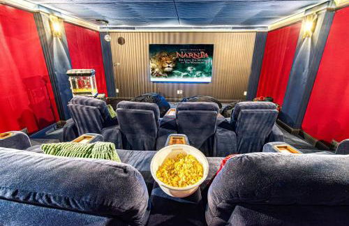 Heated Pool, Hot Tub, Mini Golf, Theater-Sleeps 28 - Foto 36