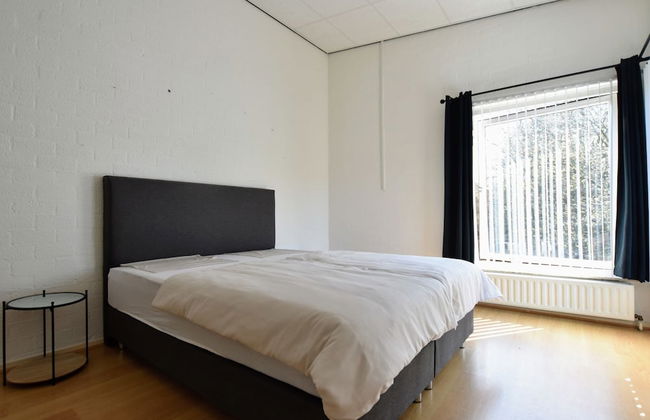 Luxury House in South Limburg Near Forest - Photo 11