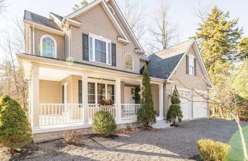 Luxury 4 bedroom house in Pocono Mountains with Hottub in Golf Course Near Lake - Foto 70