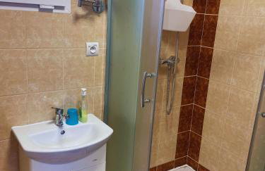 Leśny Zakątek - Domek nad samym jeziorem - Photo 7