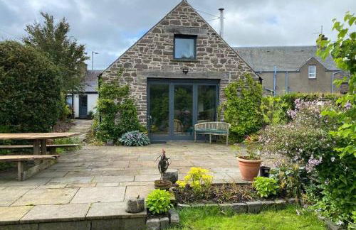 2x King Bedrooms, private living room & bathroom - Foto 1