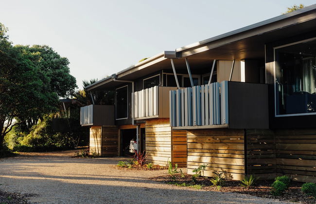 Golden Bay Holiday Park - Photo 12