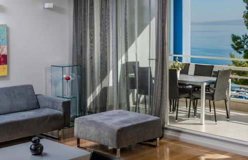 Hermosa Luxury Apartment - Photo 3