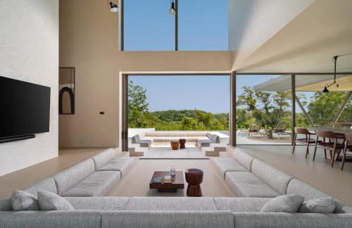 Villa bOx in Central Istria for 14 persons with wellness, 54 m2 heated pool, & kids playground - Foto 16