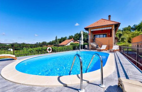 Awesome Home In Jalzabet With Kitchen - Foto 10