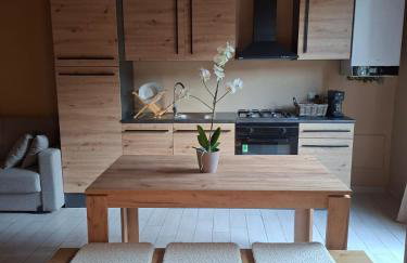 AgliChalet Erbe Montane-Vasca idromassaggio privata condivisa tra i due chalet, con parcheggio privato e colonnina ricarica auto elettrica con supplemento - Photo 10