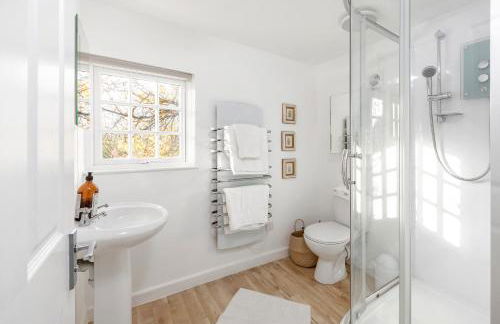 Tucking Mill View- Self Catering - Photo 26