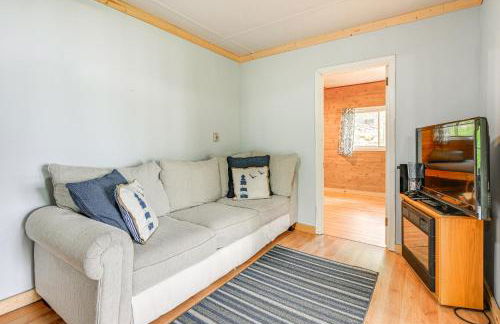 Lakefront Cabin with Fire Pit, Dock, and Boat Rental - Foto 7