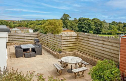 The Farmhouse - Photo 4