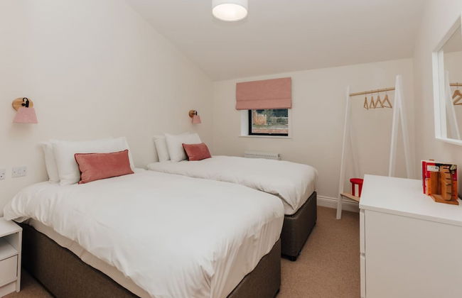 Home Farm Holiday Homes - Sleeps 26 - From 1415 Per Night - Foto 7