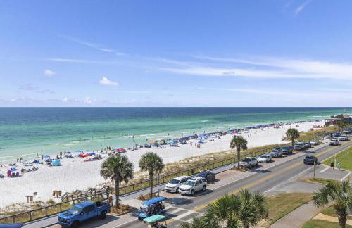 Beachfront Condo with Spectacular Gulf Views - Photo 37