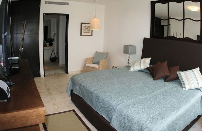 The Elements Oceanfront & Beachside Condo Hotel - Foto 22