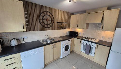 Home from home - ample parking - Foto 5