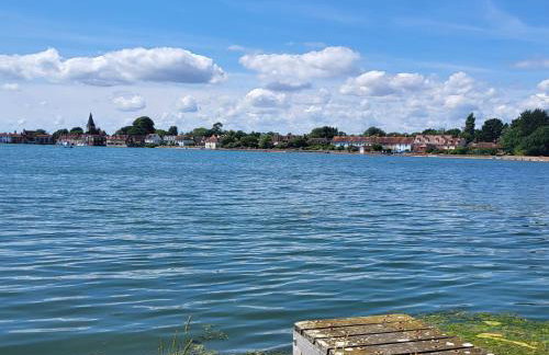 Beautiful Thatched Cottage with Outdoor Pool, Secure Garden, Dog & Family Friendly! Chichester Holiday Properties - Foto 55