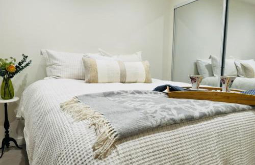 Cozy Home Away From Home - Foto 6