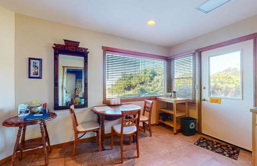 Oceanfront Retreat Close to Activities & the Beach - Photo 9