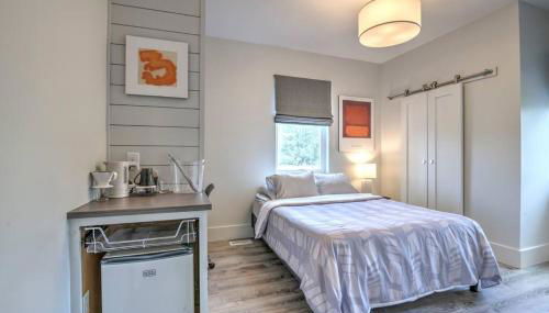 Amazing Spacious Home in AA Steps to Big House - Foto 5