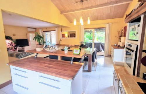 BELLE VILLA Piscine 120 m2, 8 pers, 3 belles chambres Près d'Aix-en-Provence - Foto 30