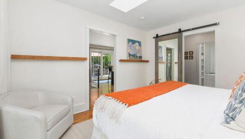 Maple Courtyard - Old Town with King Suite & Piano - Foto 5