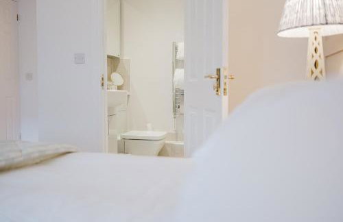 Stylish Retreat with Private Garden in Tetbury - Foto 106