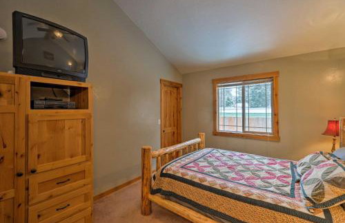 Hungry Horse Cabin Deck, Fire Pit, Near Glacier! - Foto 10