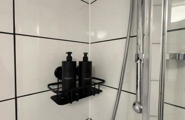 CityBuzz 4 Bedroom House in Nottingham Sleep 7 - Foto 34