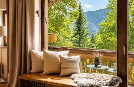 Die Watzmannsuite - Familienfreundliche Ferienwohnung in historischer Villa mit Kamin, Infrarotsauna, Balkon, Garten, nur 10 Gehminuten ins Zentrum von Berchtesgaden - Foto 59