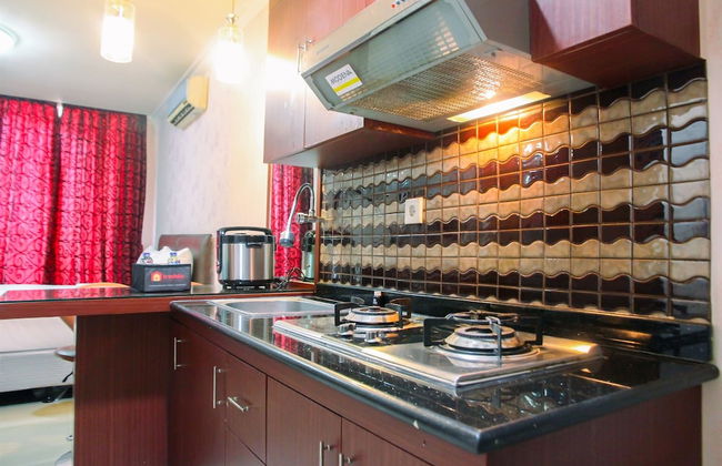 Relaxing Studio Apartment at Mangga Dua Residence - Photo 7