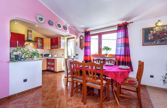 Detached House With Swimming Pool Near the Sea - Foto 18