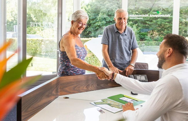 Chalet in Brabant With Spacious Garden - Photo 2