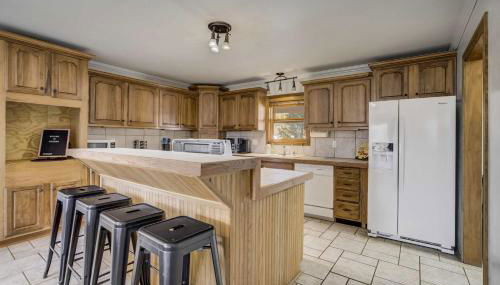 Rustic Outlaw Secluded Escape with Stunning Views - Foto 3