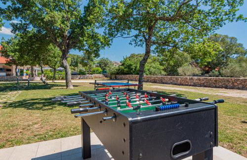 Villa Romansa Miljevci near Krka National Park - Photo 30