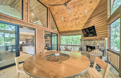 7 Mi to Ski Sapphire Valley Resort-Style Retreat - Foto 26