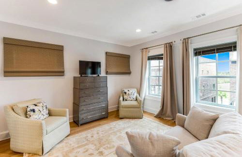 East River Manor by Lucky Savannah - Foto 25