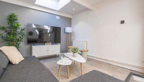 Tys Home, maison spacieuse avec parking - Foto 5