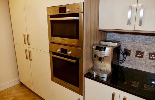 Deluxe 4 5 Bed Hot Tub Cinema Room 15 - Photo 47