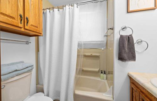 Lakefront Home on Pike Lake with Private Dock and Firepit - Foto 15