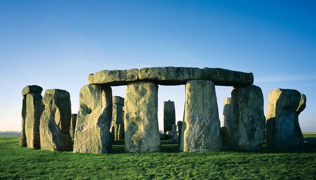 Explore Lacock and Bath with Lunch and a Choice of Windsor Castle or Stonehenge - Full Day Tour - Foto 5