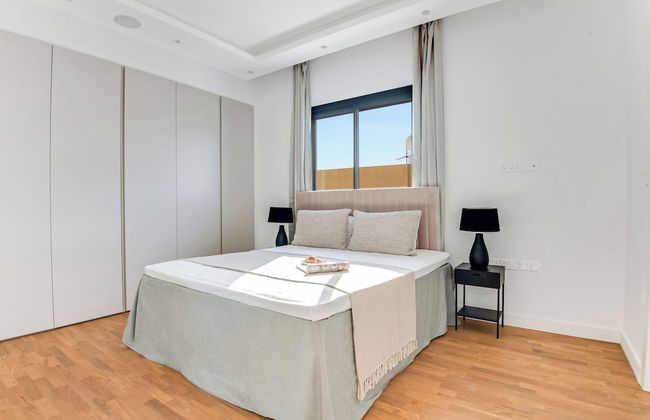 Sanders Crystal 2 Limassol - Photo 16